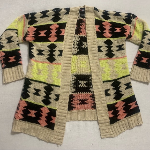 Colorful Cardigan! - Picture 3 of 5